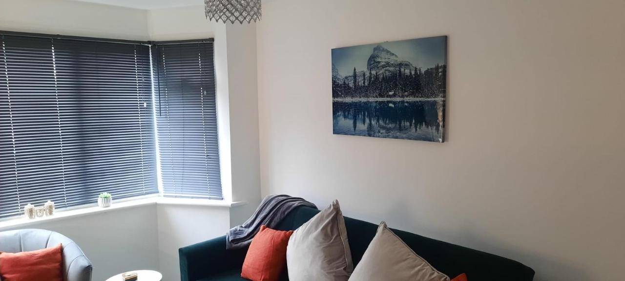 Stylish And Homey 3 Bedroom House With Free Parking & Wi-Fi Minworth Exteriér fotografie