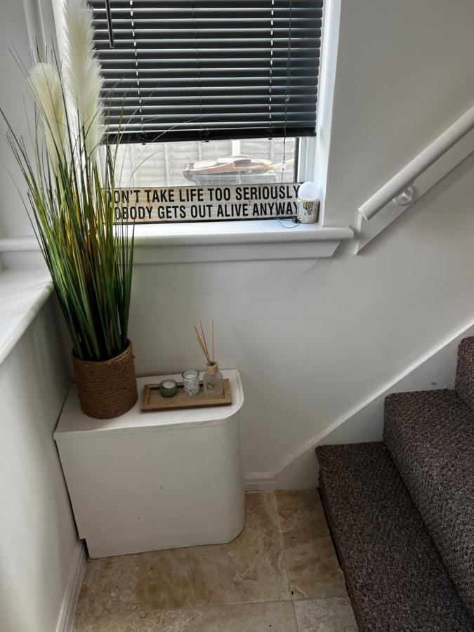 Stylish And Homey 3 Bedroom House With Free Parking & Wi-Fi Minworth Exteriér fotografie